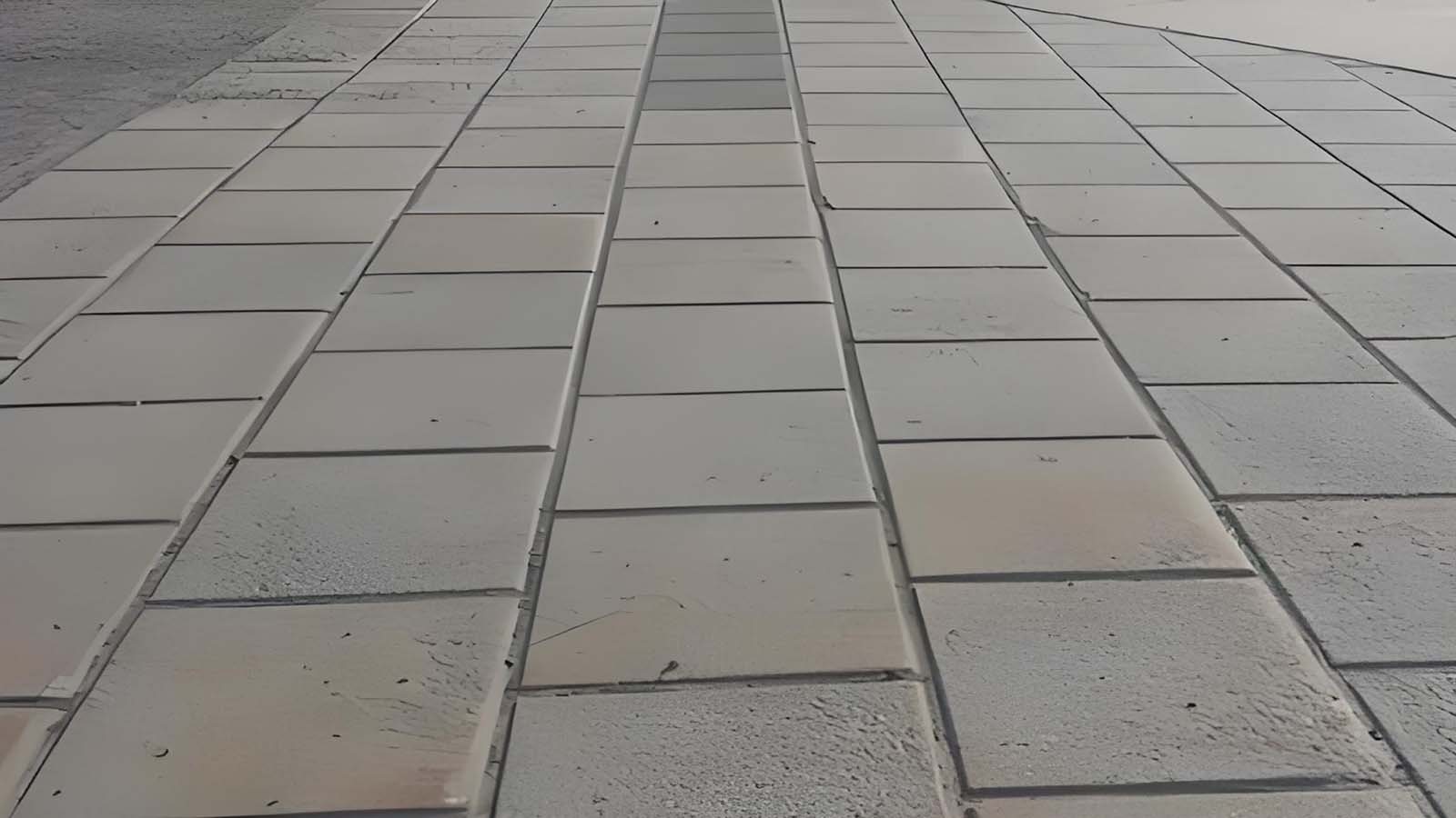 地面清洗后效果